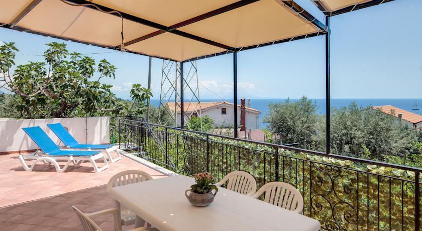Matisse Nerano By Gocce Apartment Marina del Cantone Room photo
